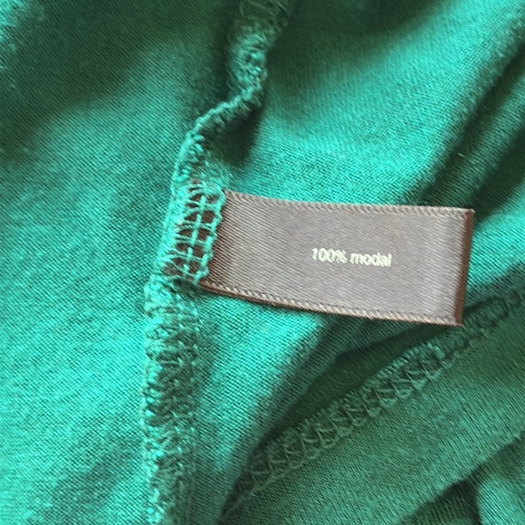 The Limited women's green long sleeve top with twisted neckline, size M - Picture 6 of 7